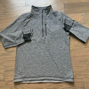 Lululemon Men’s Heather gray & black 1/2 zip XL